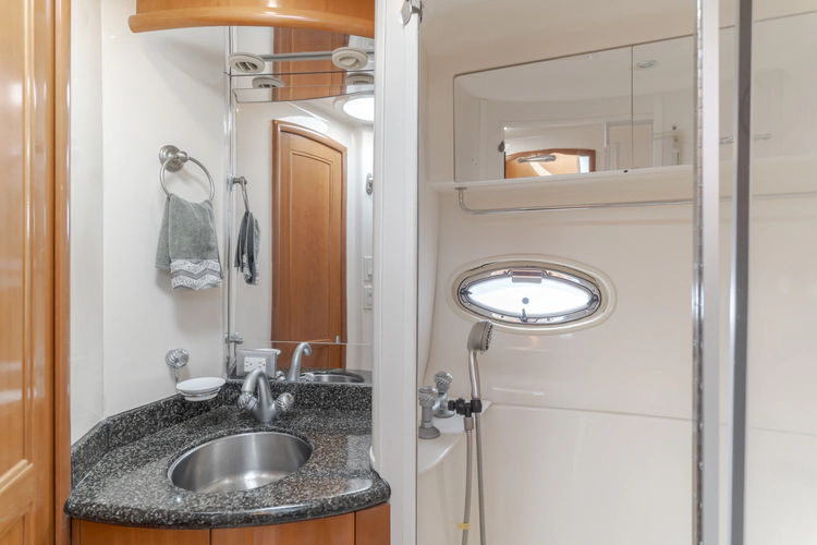 Just Us Yacht Photos Pics 