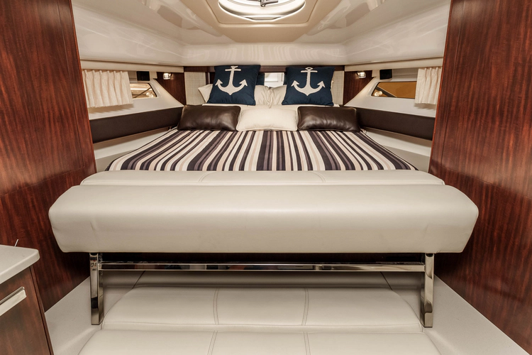 Isola Bella II Yacht Photos Pics 
