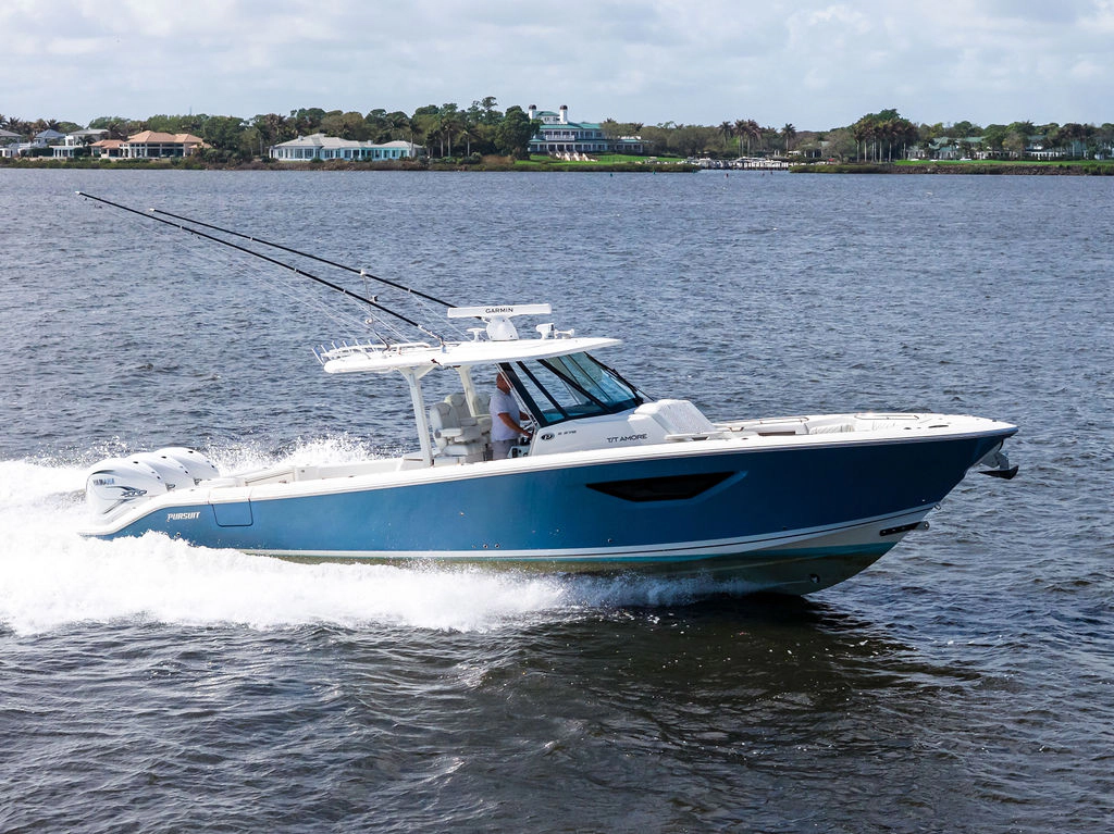 2021 Pursuit 37 ft