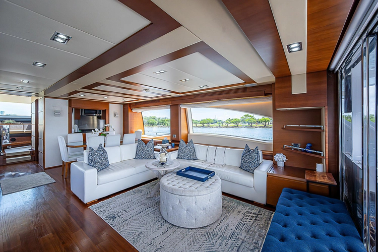 Reset Yacht Photos Pics 