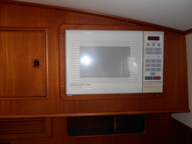 Balmy Yacht Photos Pics 