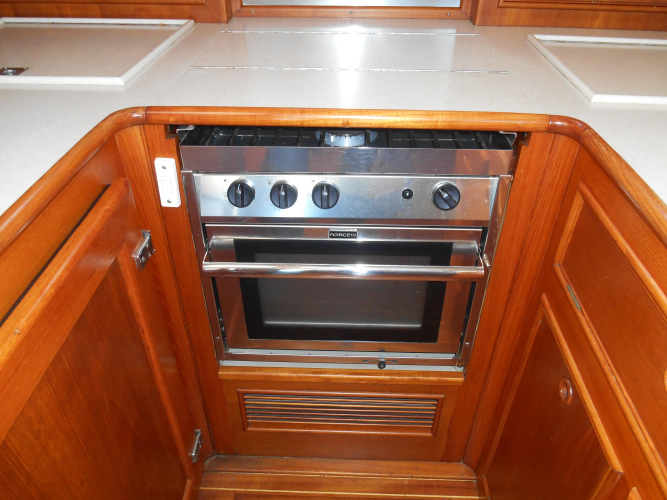 Balmy Yacht Photos Pics 