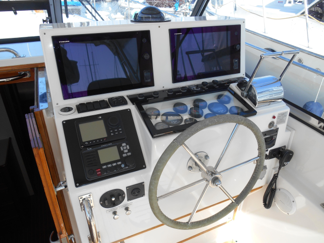 Balmy Yacht Photos Pics 