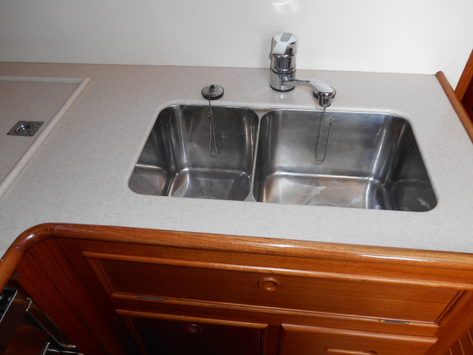 Balmy Yacht Photos Pics 