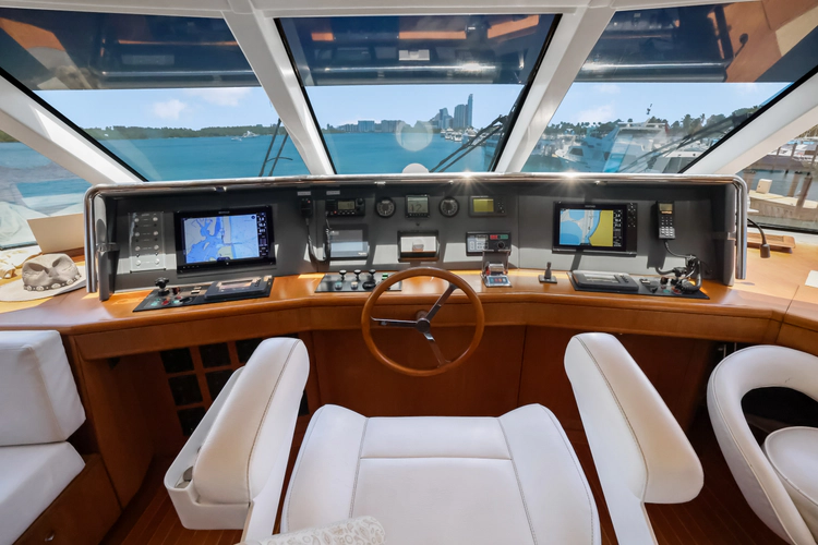 Moana Yacht Photos Pics 