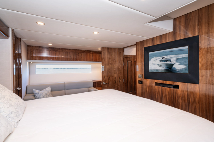 Jaaamn Yacht Photos Pics 