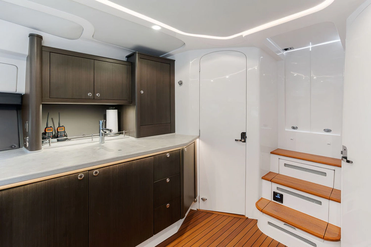 Salty Dog Yacht Photos Pics 