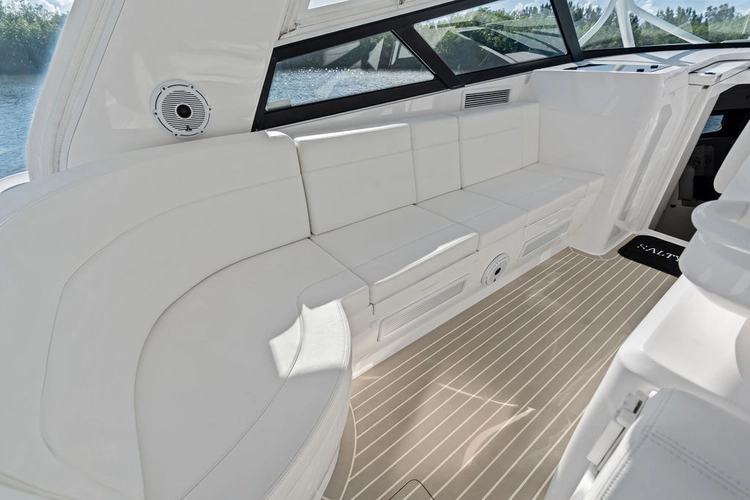 Salty Dog Yacht Photos Pics 