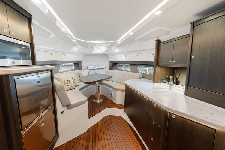 Salty Dog Yacht Photos Pics 