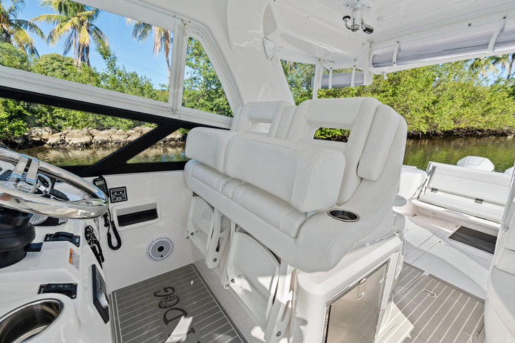 Salty Dog Yacht Photos Pics 