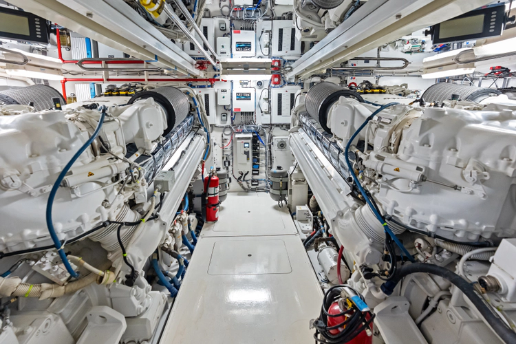 Firth's Chasm Yacht Photos Pics 