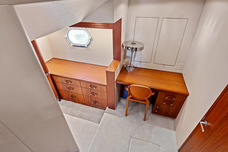 Firth's Chasm Yacht Photos Pics 