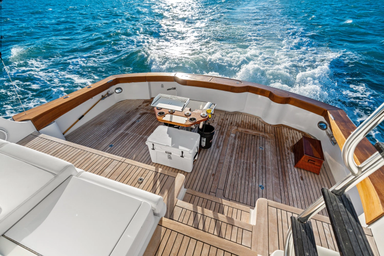 Firth's Chasm Yacht Photos Pics 