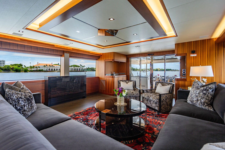 Tru Luv Yacht Photos Pics 