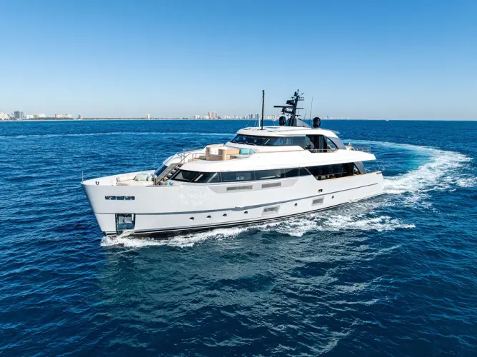 Poboy Yacht Photos Pics 