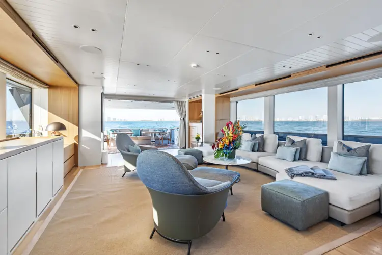 Poboy Yacht Photos Pics 