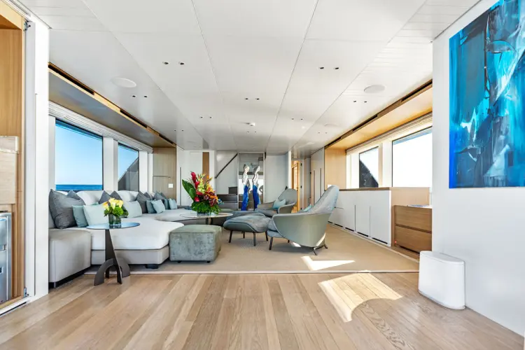 Poboy Yacht Photos Pics 
