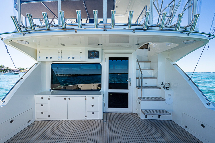 Uncorked Yacht Photos Pics 