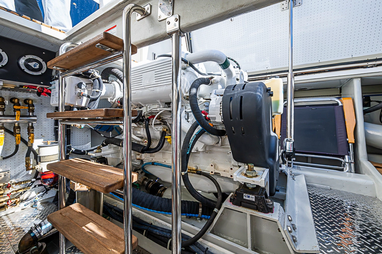 Uncorked Yacht Photos Pics 