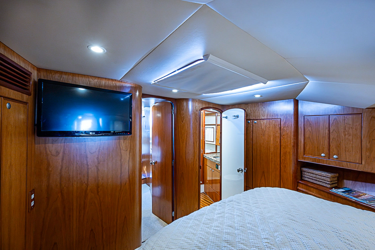 Uncorked Yacht Photos Pics 