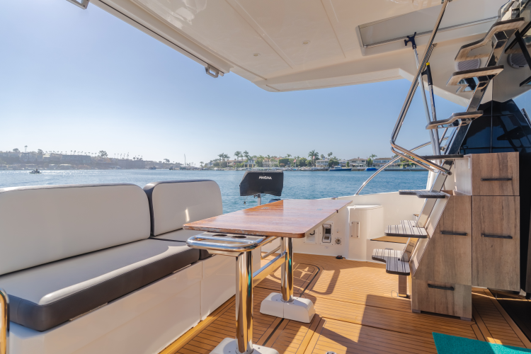 Special Place Yacht Photos Pics 
