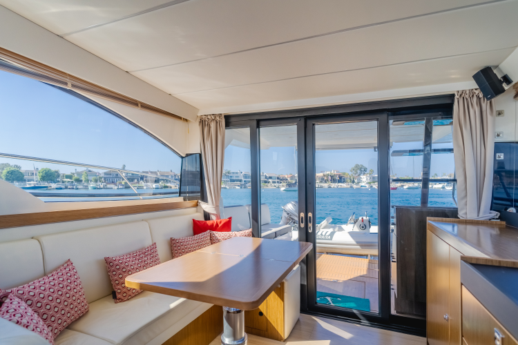Special Place Yacht Photos Pics 