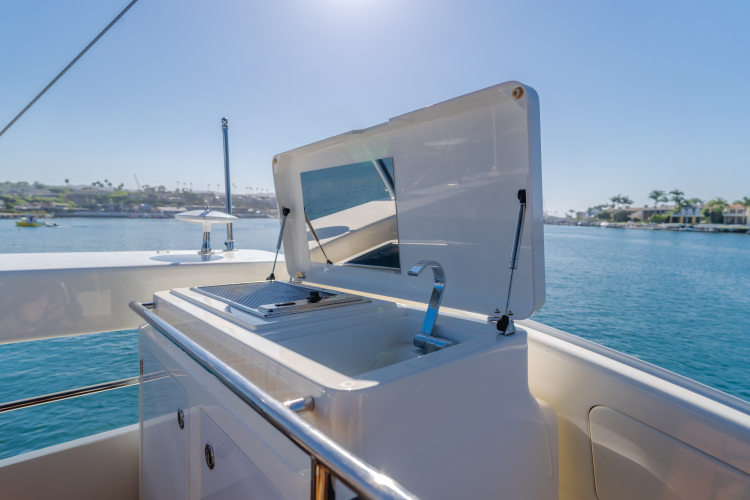Special Place Yacht Photos Pics 
