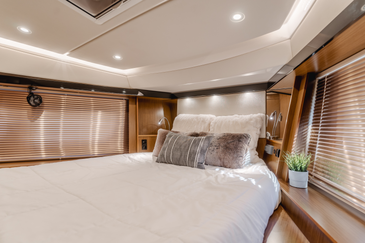 Special Place Yacht Photos Pics 