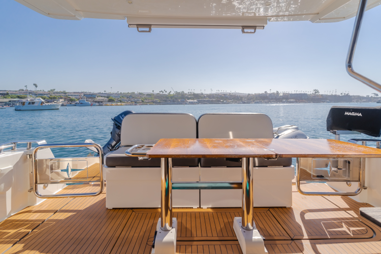 Special Place Yacht Photos Pics 