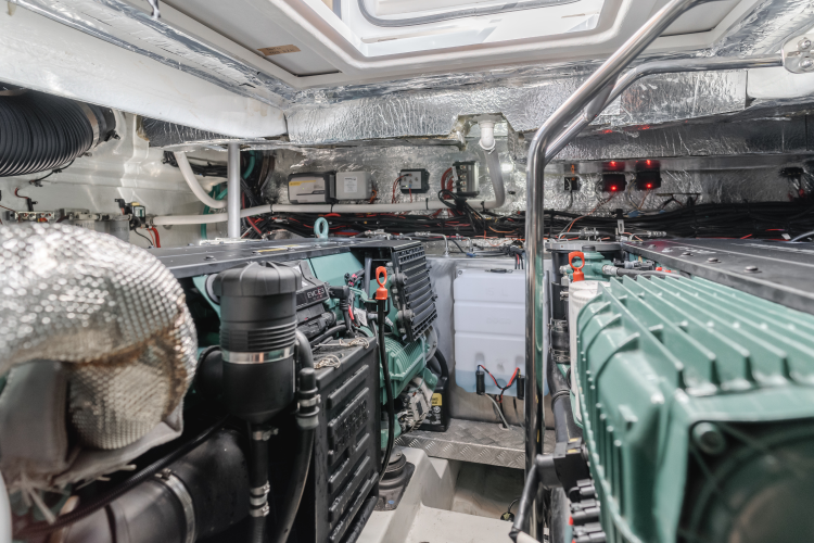 Special Place Yacht Photos Pics 