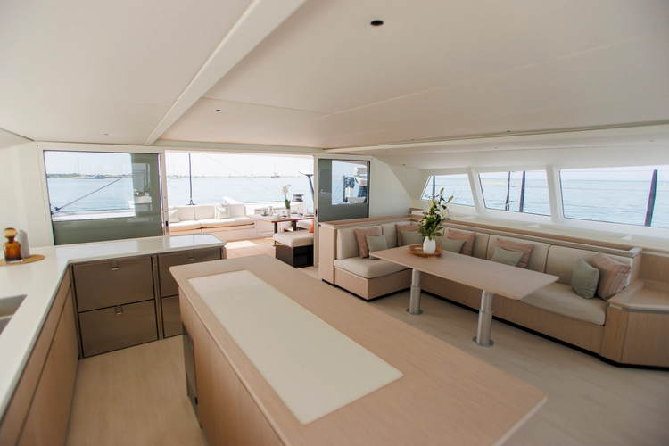 Gunboat 80 Yacht Photos Pics 