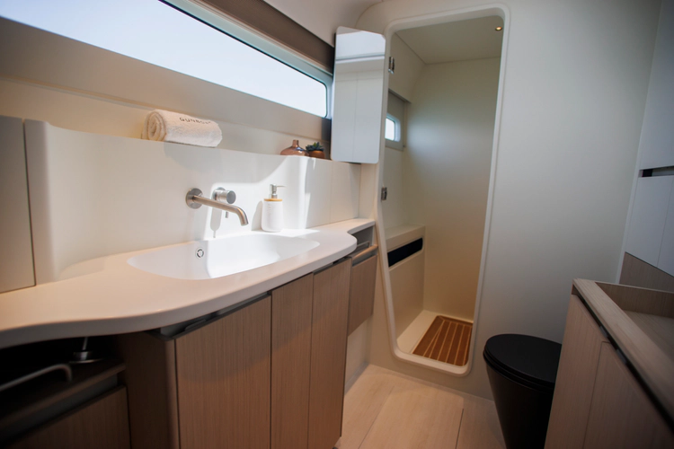 Gunboat 80 Yacht Photos Pics 