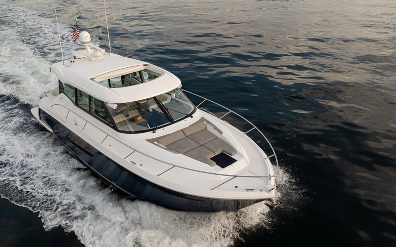 Tiara C49 Coupe Yacht Photos Pics 