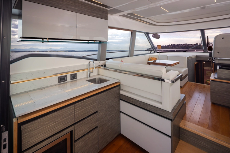 Tiara C49 Coupe Yacht Photos Pics 