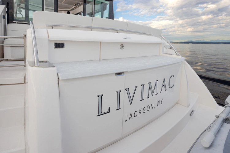 Tiara C49 Coupe Yacht Photos Pics 
