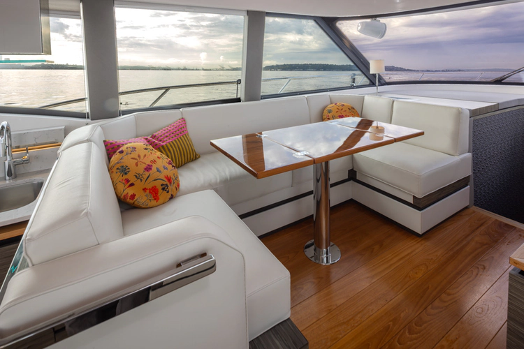 Tiara C49 Coupe Yacht Photos Pics 