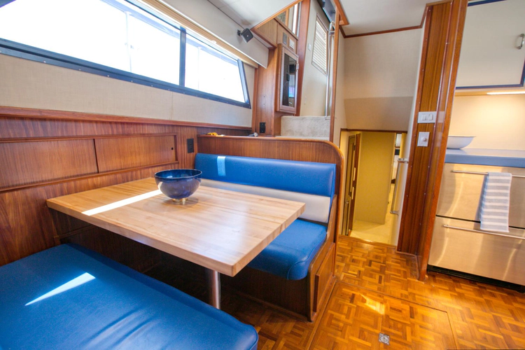 Amelia Yacht Photos Pics 