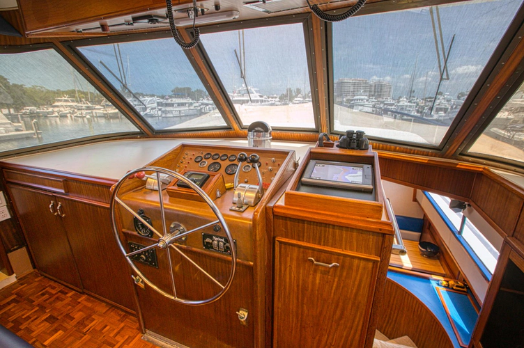 Amelia Yacht Photos Pics 