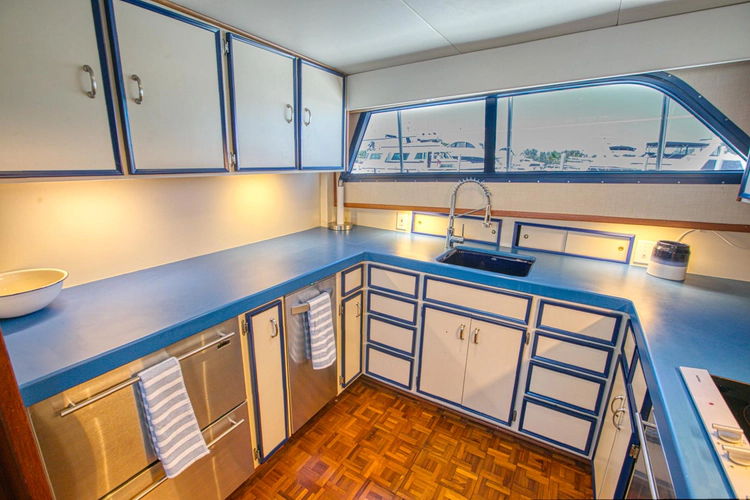 Amelia Yacht Photos Pics 