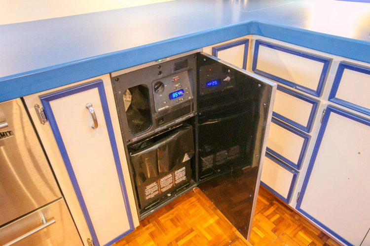 Amelia Yacht Photos Pics 