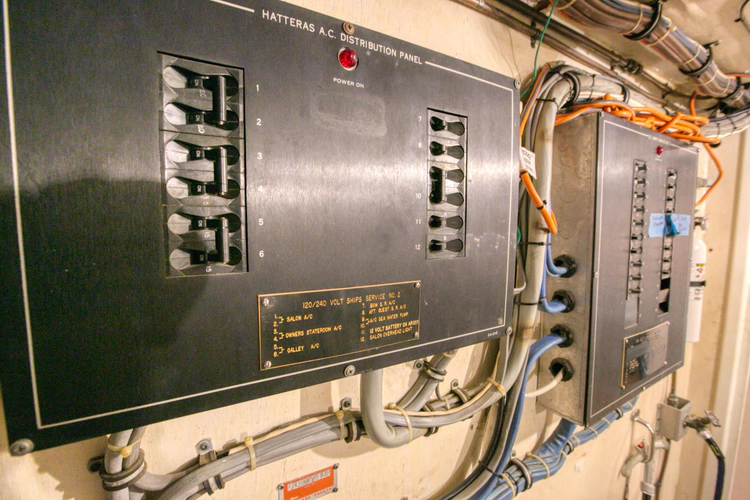 Amelia Yacht Photos Pics 