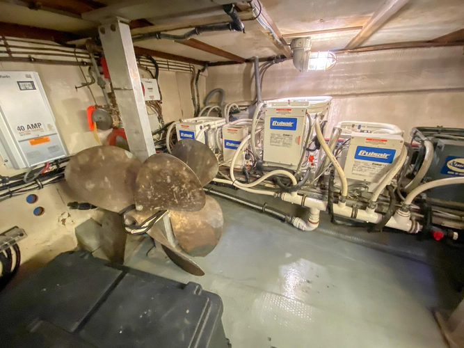 Amelia Yacht Photos Pics 