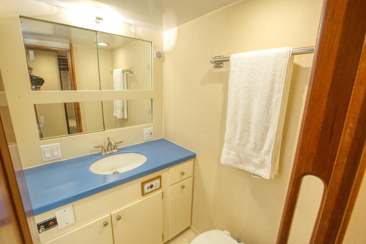 Amelia Yacht Photos Pics 