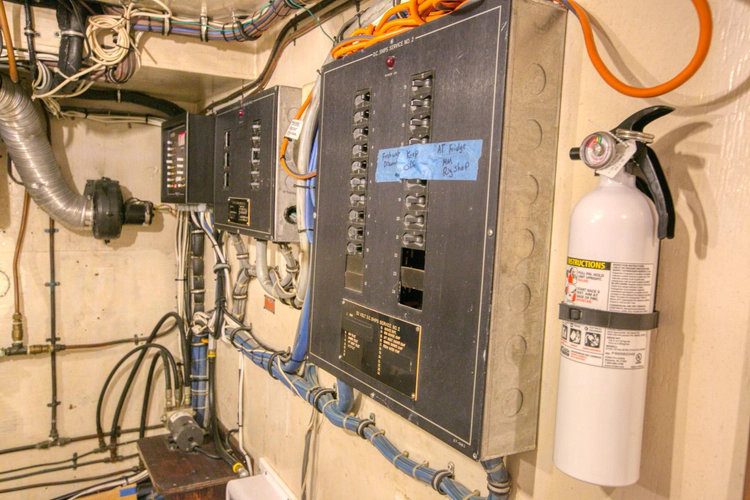 Amelia Yacht Photos Pics 