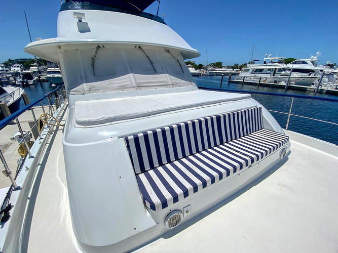 Amelia Yacht Photos Pics 