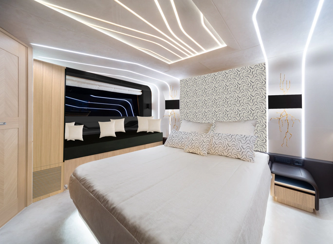 Serenity Yacht Photos Pics 