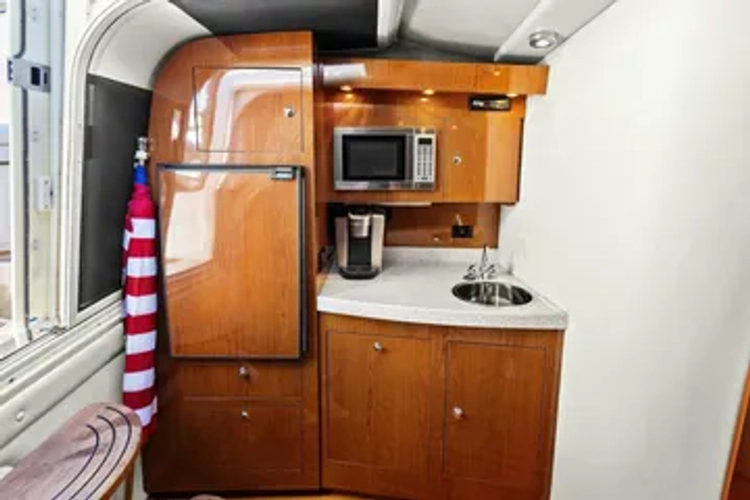 Yaeli Yacht Photos Pics 