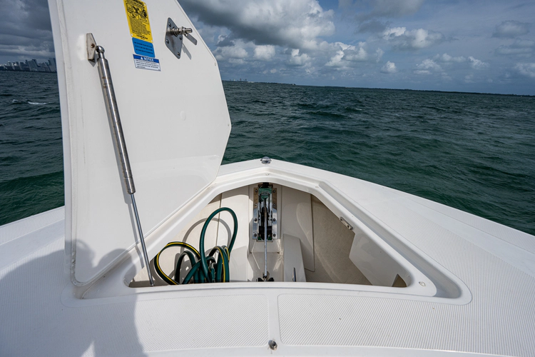 Liquid Asset Yacht Photos Pics 