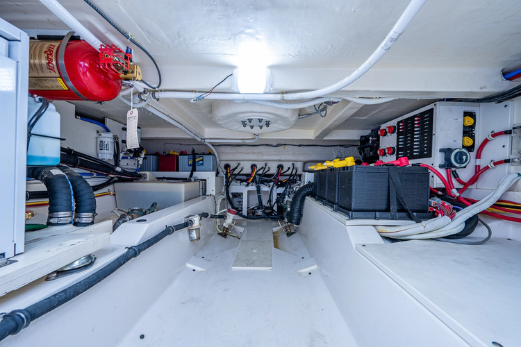 Liquid Asset Yacht Photos Pics 