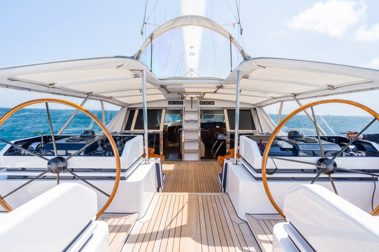 Seaquell Yacht Photos Pics 